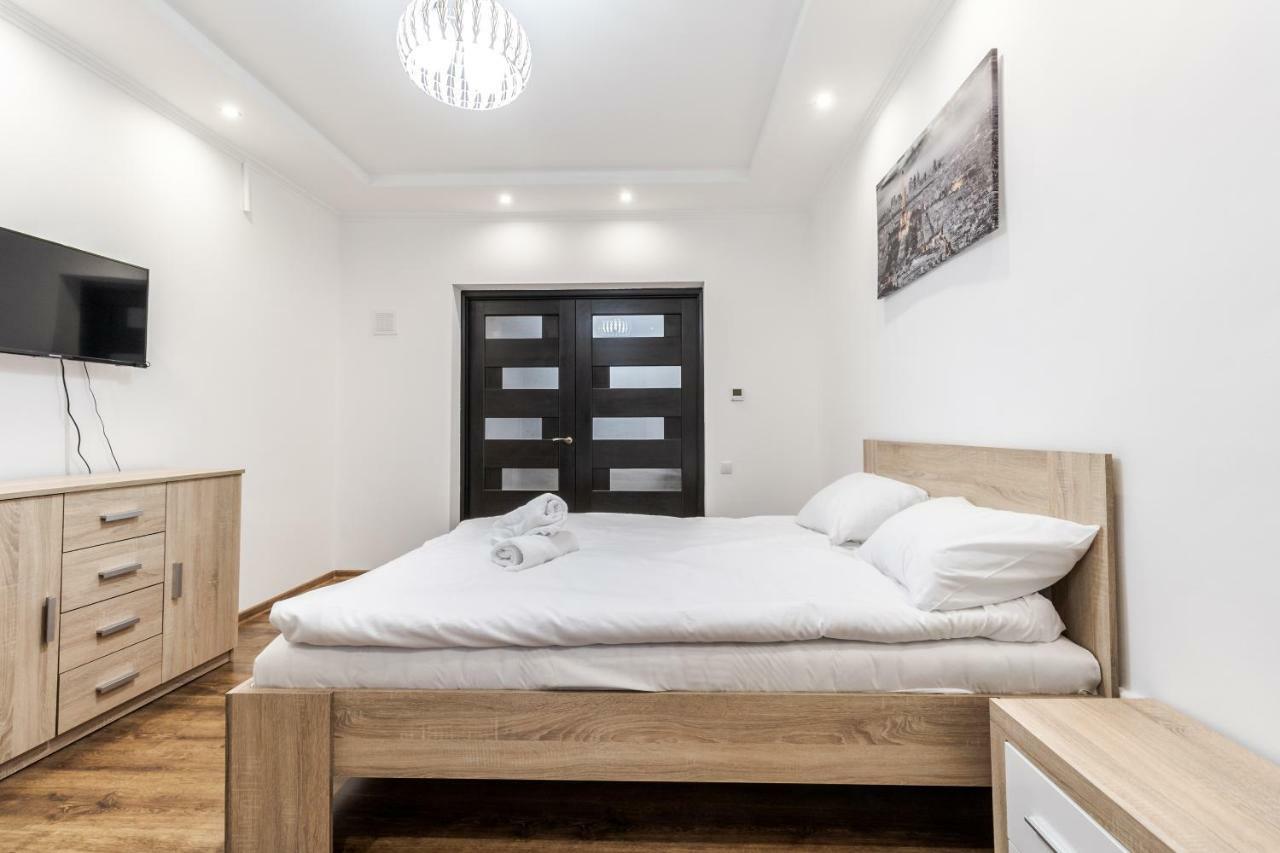 Homey Apartment Liov Exterior foto