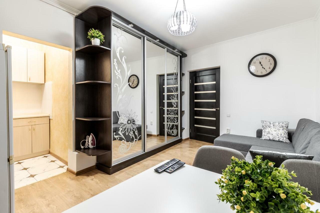 Homey Apartment Liov Exterior foto