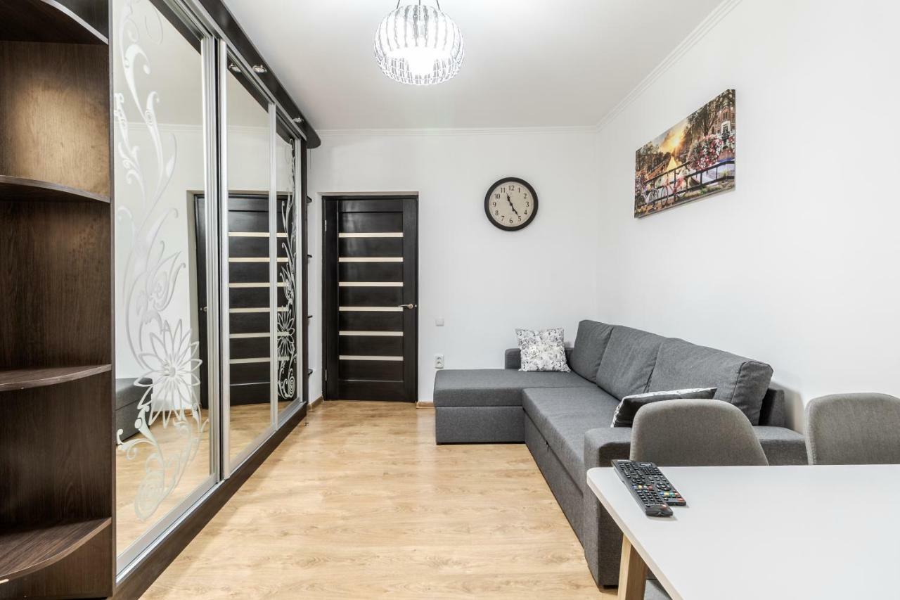 Homey Apartment Liov Exterior foto